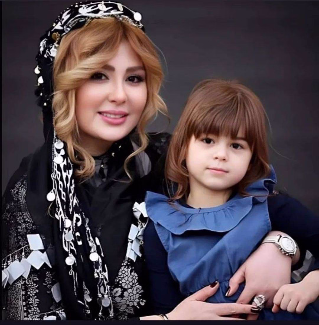بچه دوم نیوشا ضیغمی
