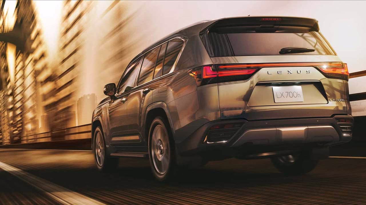 Lexus-LX700h-5