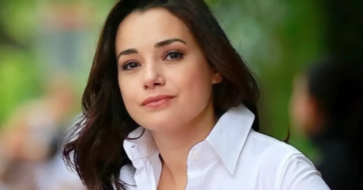 اوزگو نامال